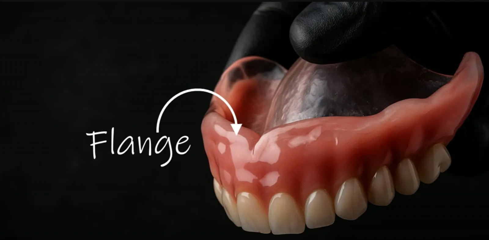 Detalhe da flange da prótese total (dentadura)